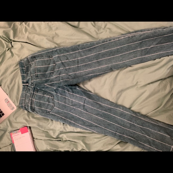 Pacsun Mom Striped Mom jeans - Picture 2 of 4